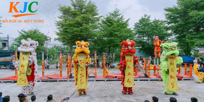 Vui trung thu cùng KJC